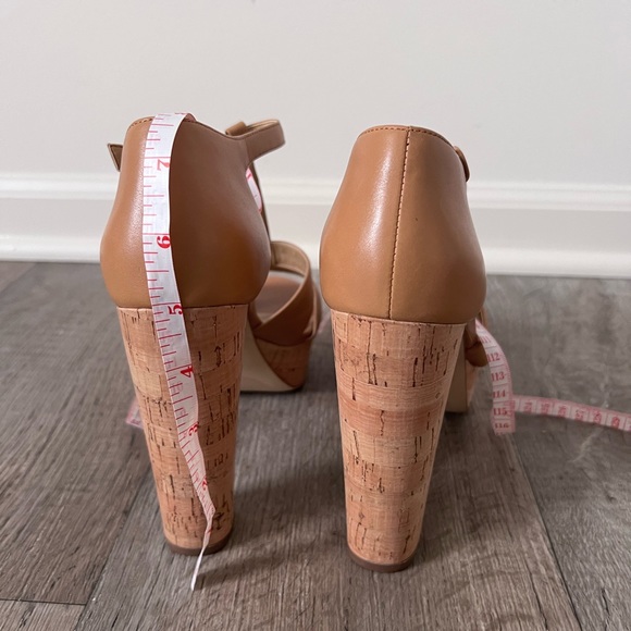 Michael Kors Women's Strappy High Heels Tan - Picture 10 of 12